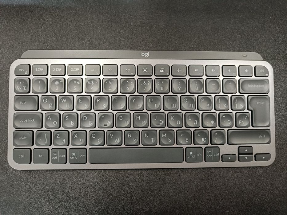 Logitech mx keys mini