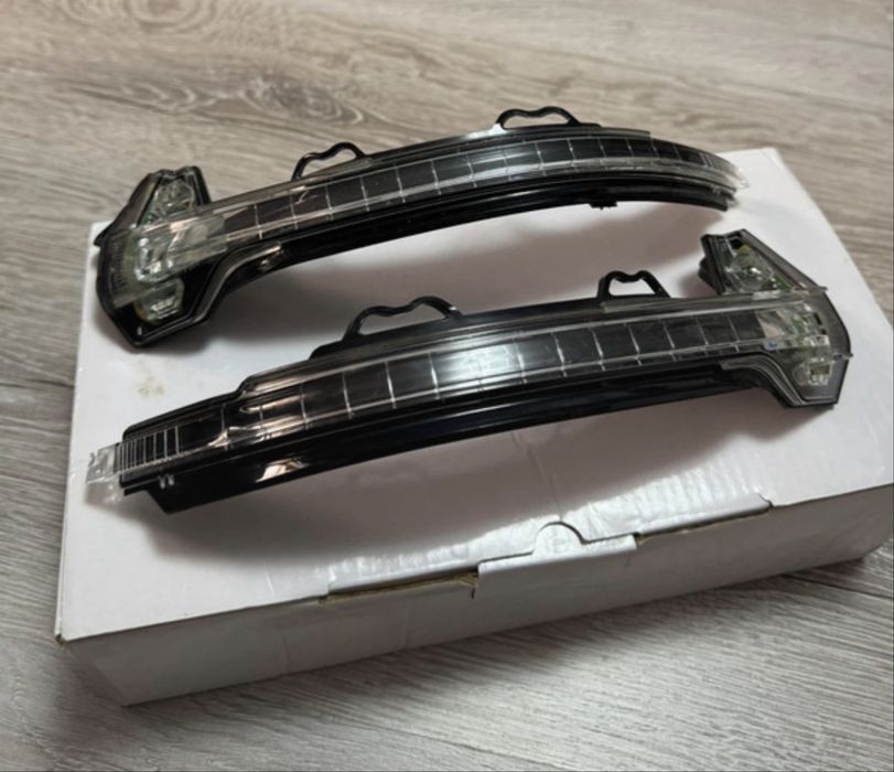 Semnalizari originale/ OEM Audi A4 b9 set