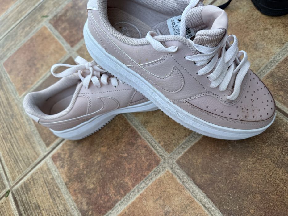 Nike 37,5 piele naturala, roz