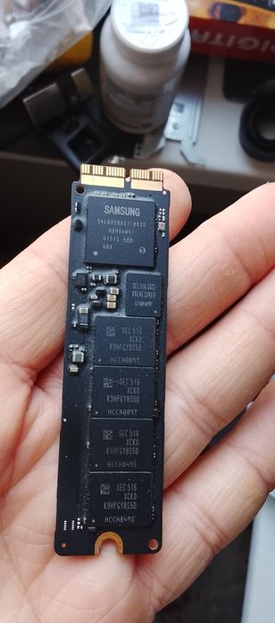 ssd для макбука 2015 года 256 гигабайт