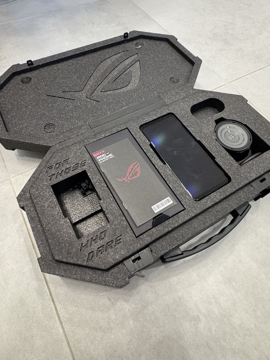 ASUS ROG Phone 6 Batman Edition Full Box Ediție Rară