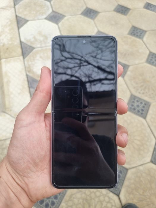 Samsung Z flip 3 ideal