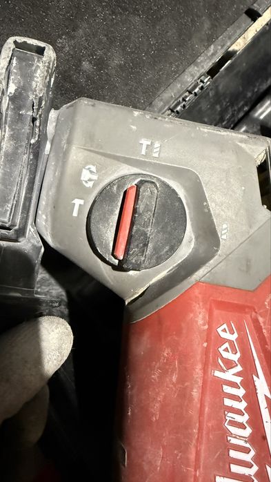 MILWAUKEE 18v 12v комплект