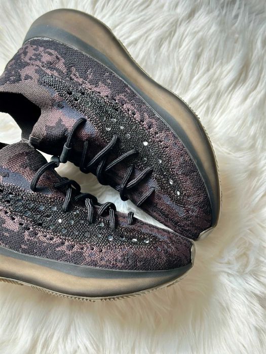 Yeezy Boost 380 Onyx - Черно Yeezy - Размер 42.5 - 100% ОРИГИНАЛНИ