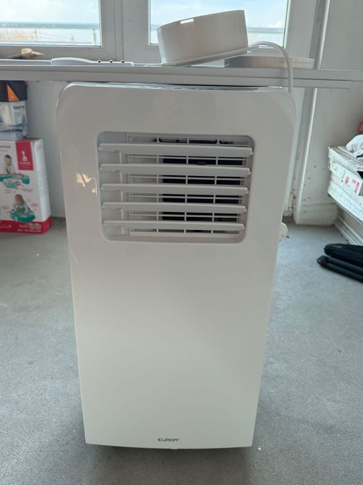 Мобилен климатик Eurom PAC 9.2 – 9000 BTU, в отлично състояние
