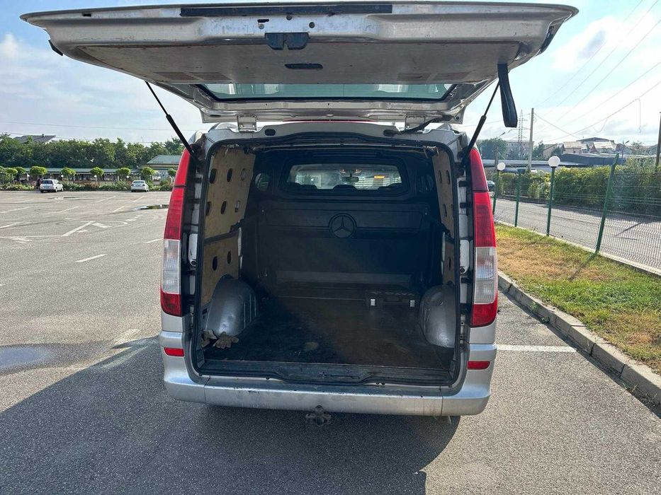 MERCEDES VITO 5 locuri + marfa