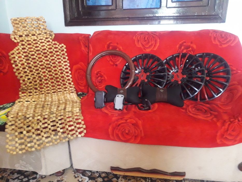 Hamasi optim sotilad moshina uchun