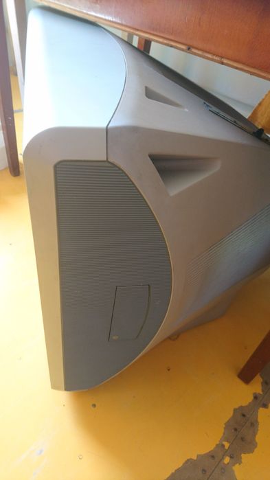 Телевизор кинескопный