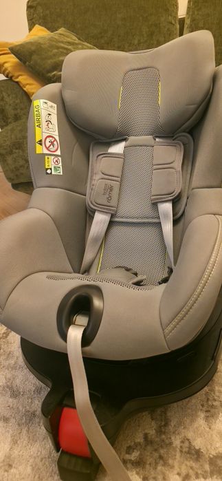 Scaun auto ISOFIX i-Size Britax Romer DUALFIX M Cool Flow Silver