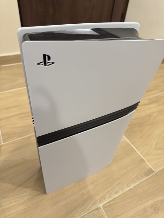 Конзола Sony Playstation PS5 Pro 2TB
