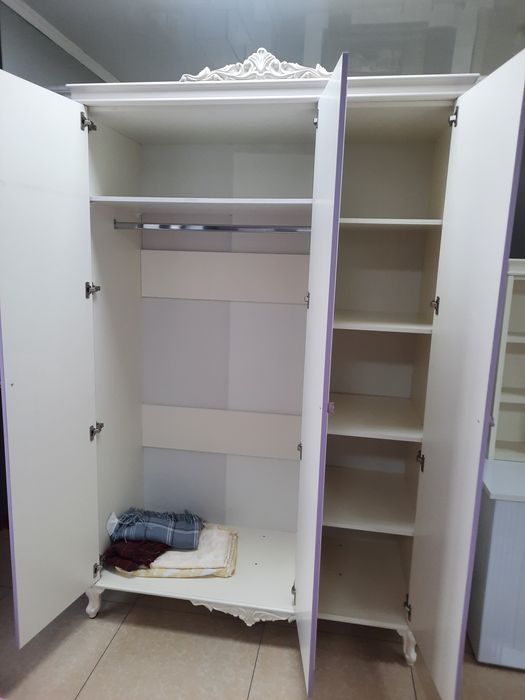 Шкаф сатылады состояние новый