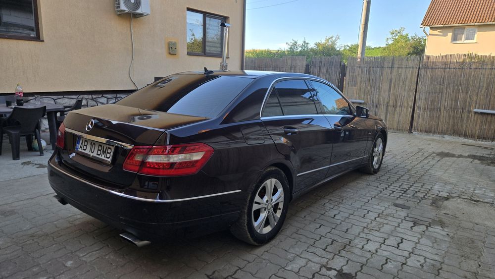 MERCEDES-BENZ E-Class 2010 — imagine 3