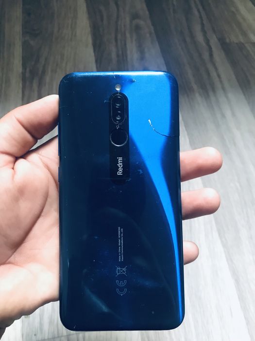 Продам редми 8 на 64гига