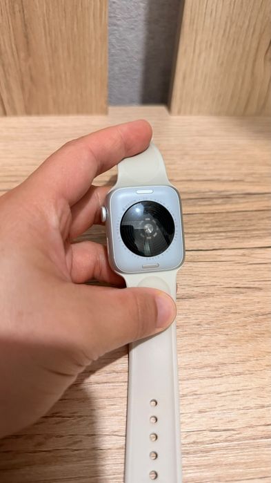 Apple Watch SE 44мм