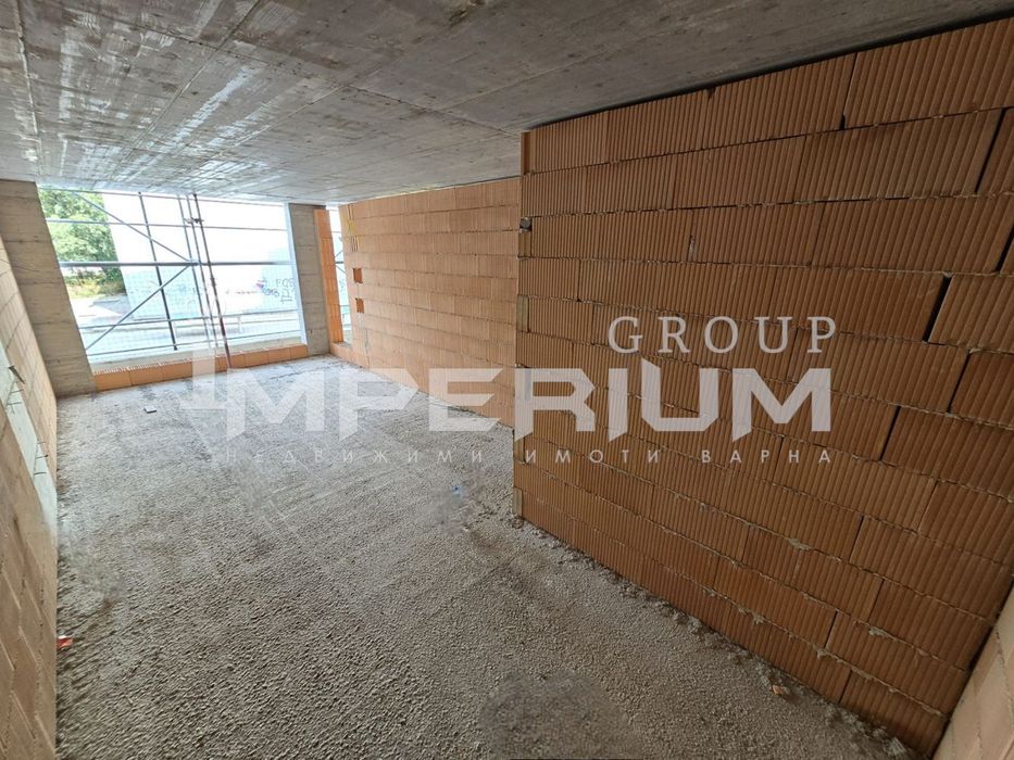 Продава се Двустаен апартамент в Варна, Левски - 73 кв.м за 1535 €/кв.м - Снимка #2