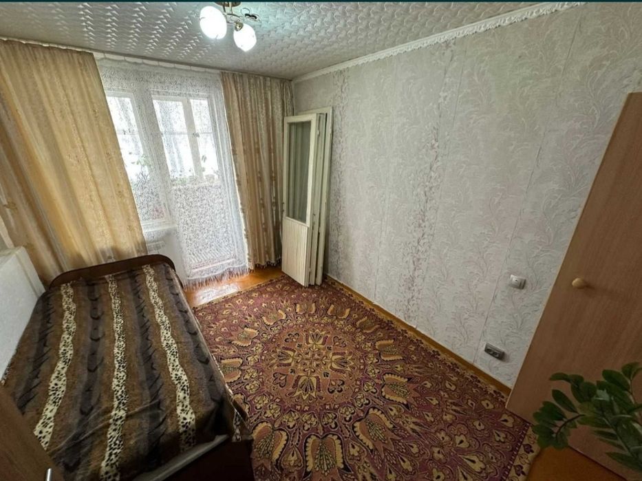 Продам 4-х комнатную квартиру