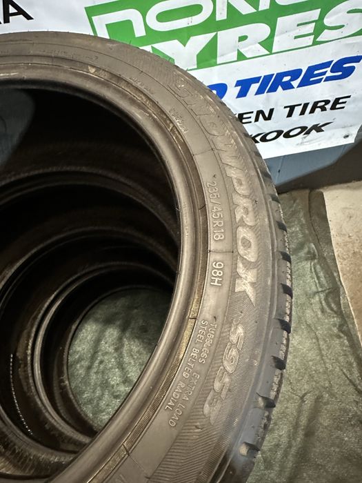 235/45 R18 98H XL - Toyo Snowprox S953 M+S Oferta