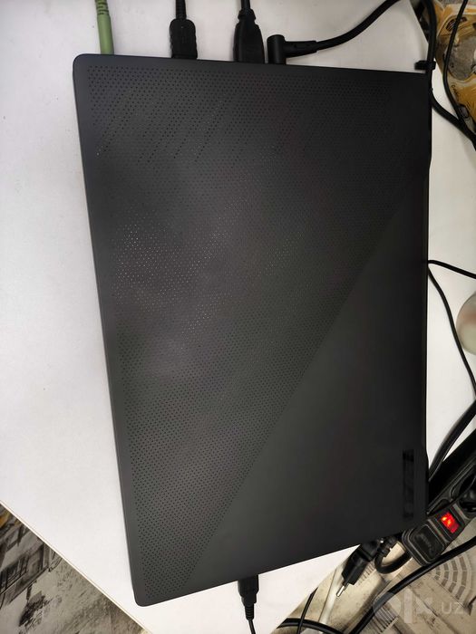 Asus rog zephyrus g16 rtx4050