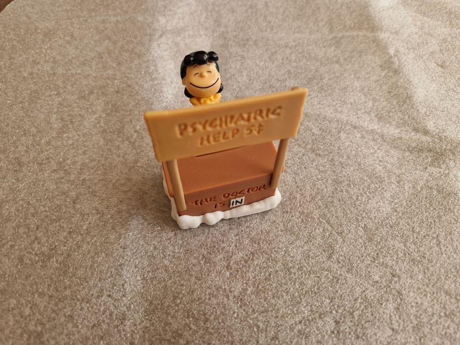 Играчки Kinder Joy, Kinder Surprise и други