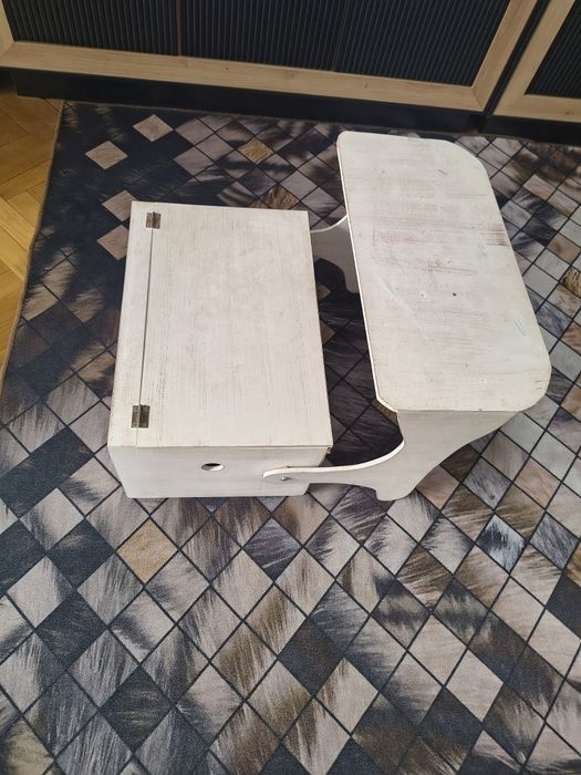 Vand bancuta/birou cu spatiu depozitare copii