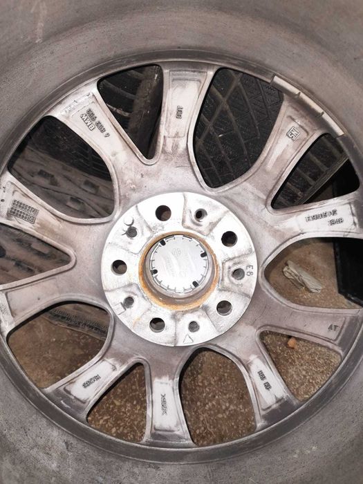 Jante BMW X5 E70 R19 originale + anvelope iarnă Continental 255/50/R19