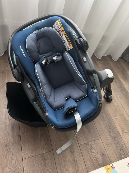 Scoica Maxi Cosi Coral 360 + baza Isofix