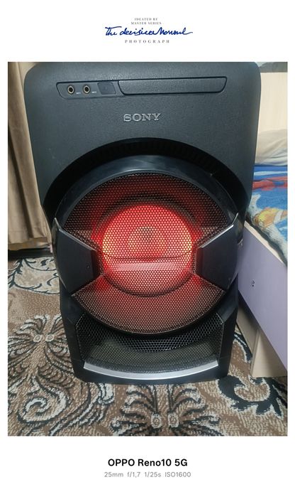 Продается Музыкальный центр