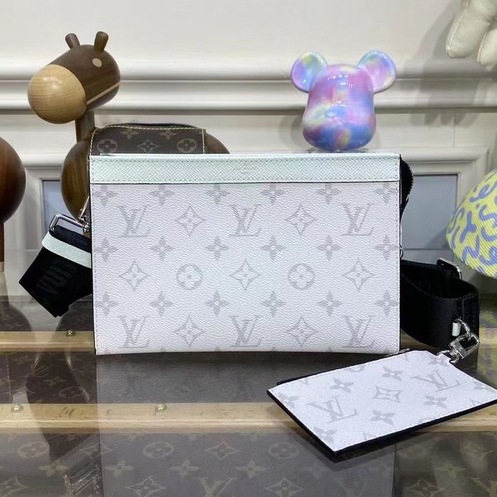 Чанта Luis Vuitton Gaston Wearable Wallet