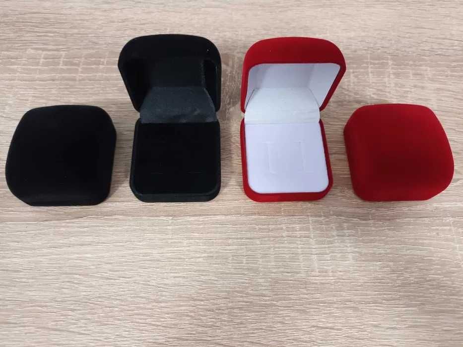 Сребърни обеци, обици с камъни