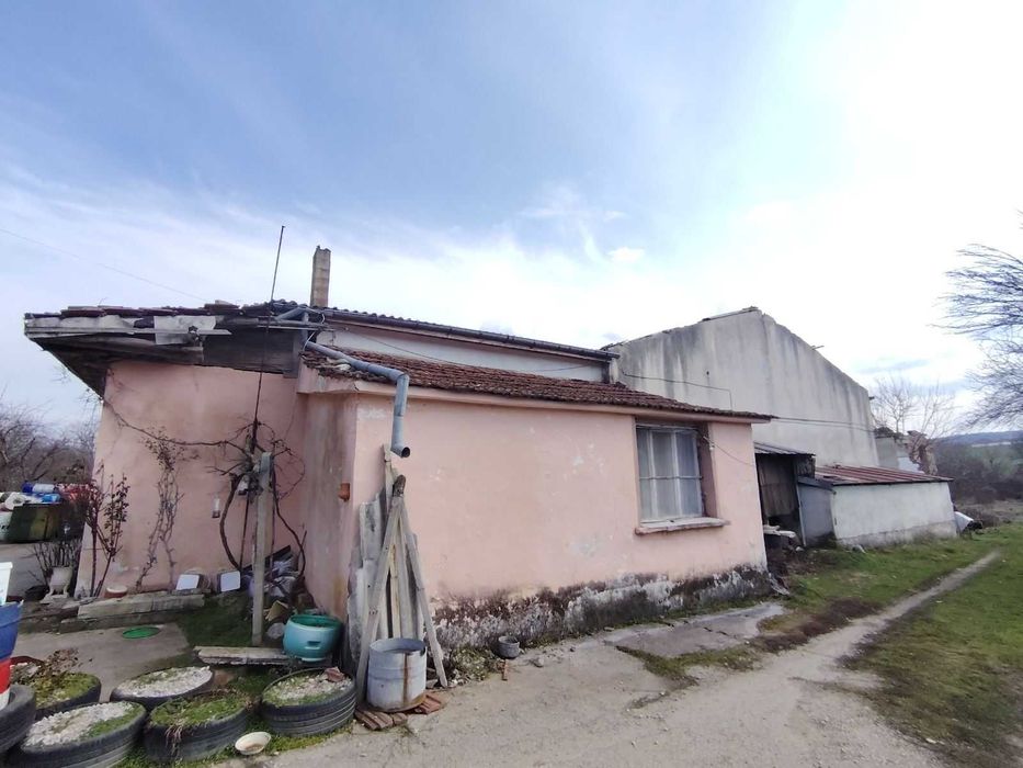 Бивша кланица в гр. Ловеч !