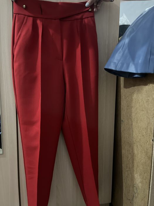 1 пакет вещей плюс кроссовки