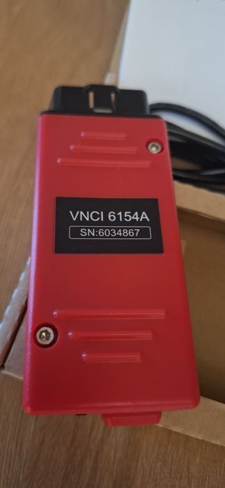 Продавам диагностика VNCI 6154A