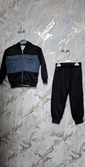 Compleu copii diferite modele