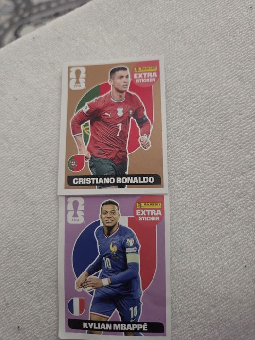 Extra sticker Cristiano Ronaldo bronze + Mbappe purple extra sticker
