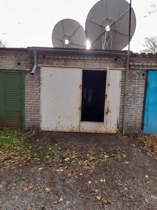 Продам гараж в центре