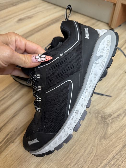 Оригинални маратонки Meindl Power Walker Gore-Tex 2.0 ! 40,5 н