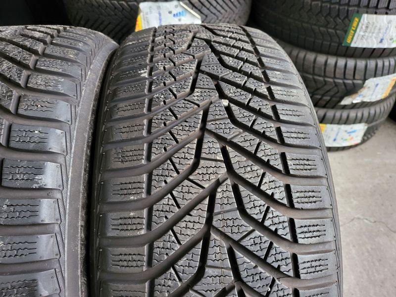 235/45/18 YOKOHAMA 4бр