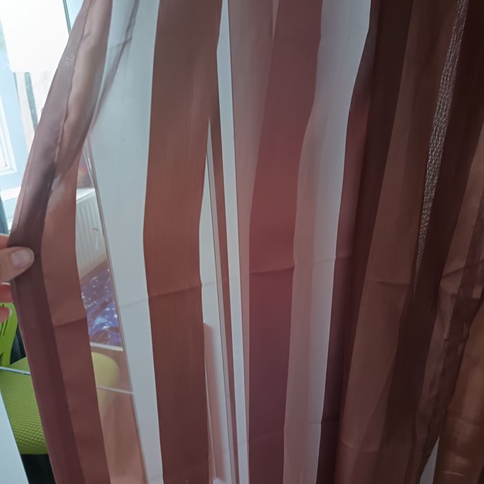 Perdele în stare buna