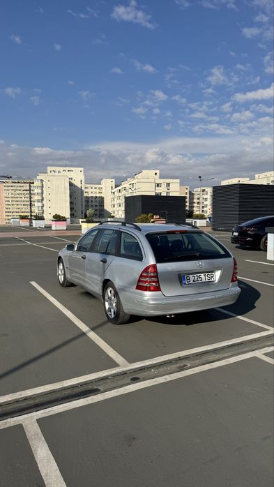 MERCEDES-BENZ C-Class 2005 — imagine 2