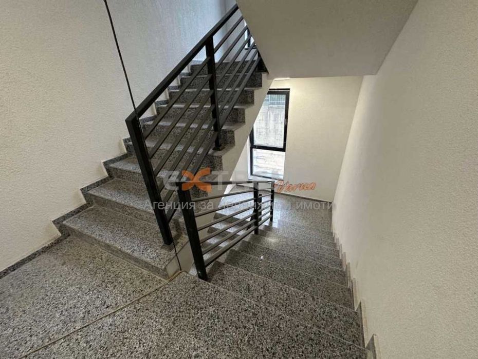 Продава се Тристаен апартамент в с. Левски, Област Варна - 120 кв.м за 2375 €/кв.м - Снимка #15