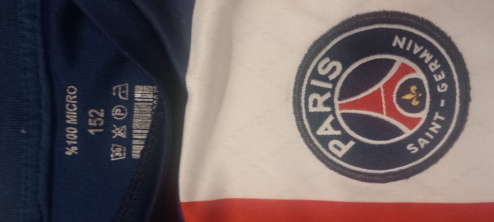 ПСЖ екип на Меси