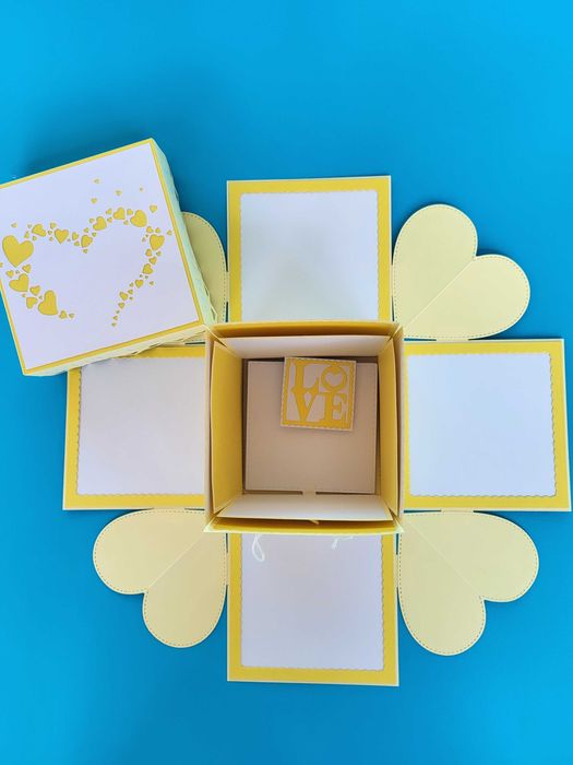 Експлодираща кутия