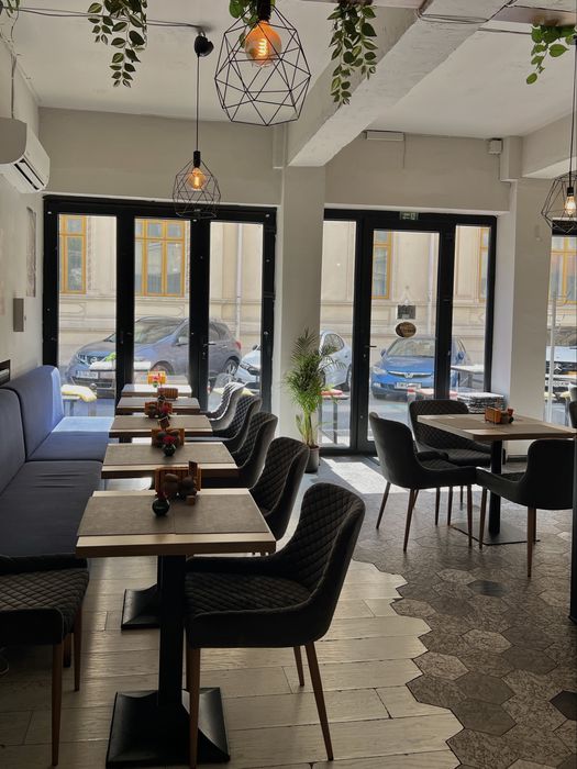 Afacere HoReCa de vânzare – Brunch Spot complet echipat, zona Piața Romană