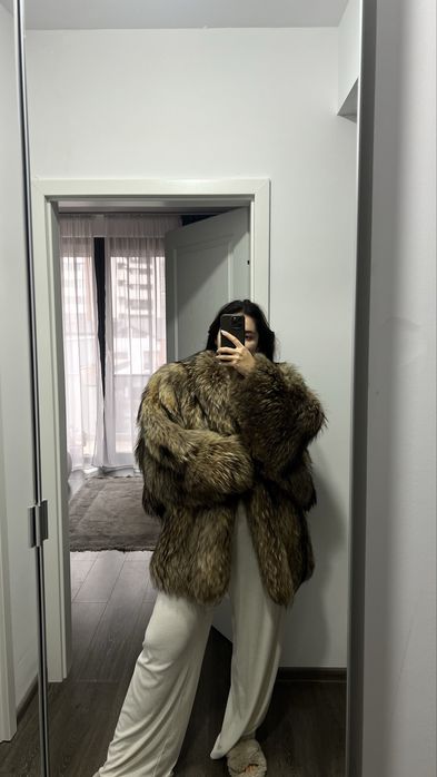 Haină de blană naturală de raton/enot vintage
