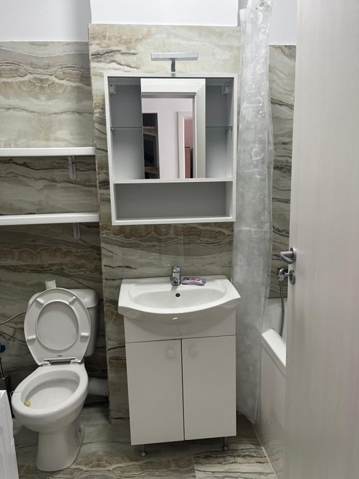 Închiriez garsonieră in Pollux Residence — fotografia 3
