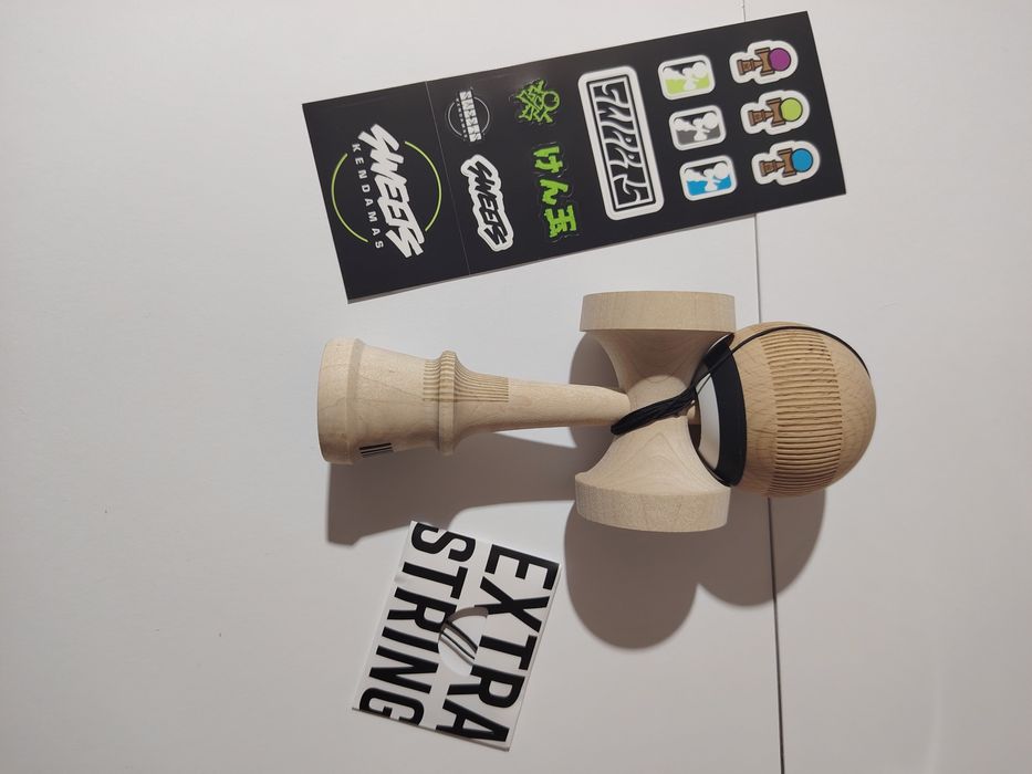 Kendama Sweets Broken Bones Antiskid V2