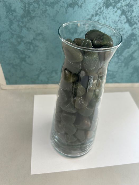 Естествени полускъпоценни камани