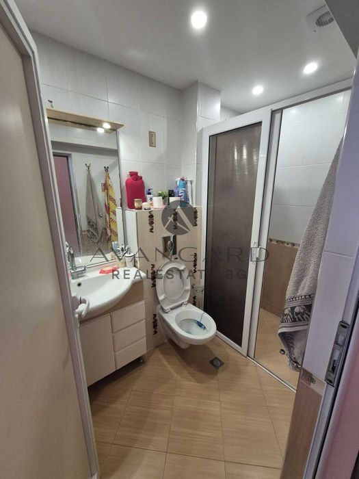 Продава се Тристаен апартамент в Пловдив, Кючук Париж - 103 кв.м за 2525 €/кв.м - Снимка #9