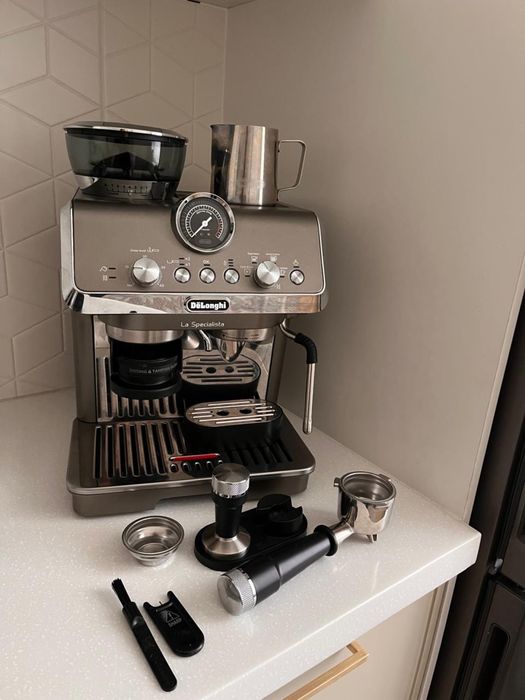 Delonghi кофеварка