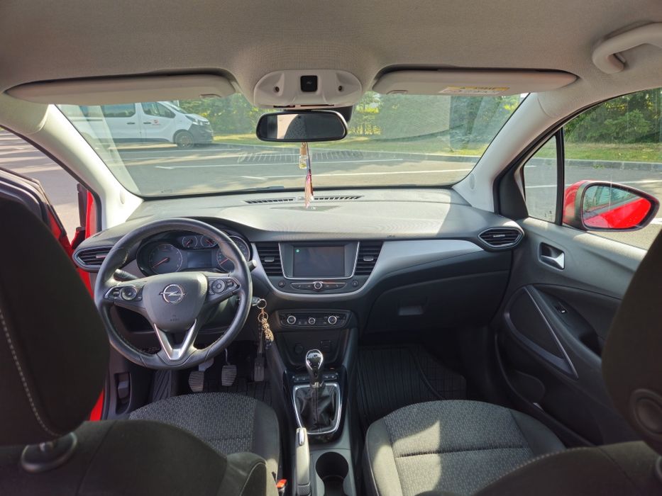 Opel Crossland X
